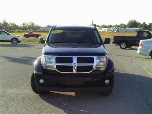 Dodge Nitro 2011 photo 1