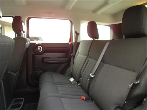 Dodge Nitro 2011 photo 2