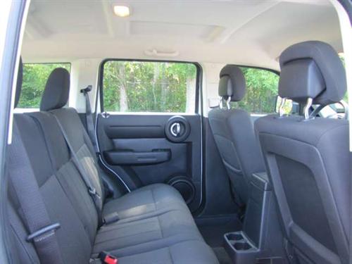 Dodge Nitro 2011 photo 1