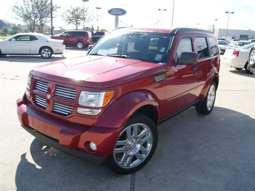Dodge Nitro 2011 photo 1