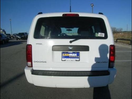 Dodge Nitro 2011 photo 4