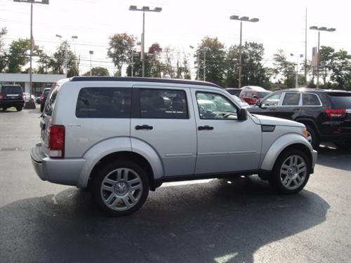 Dodge Nitro 2011 photo 1