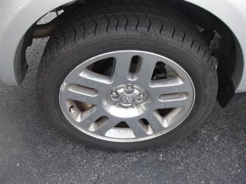 Dodge Nitro 2011 photo 2