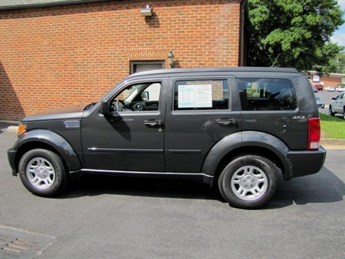 Dodge Nitro 2011 photo 2