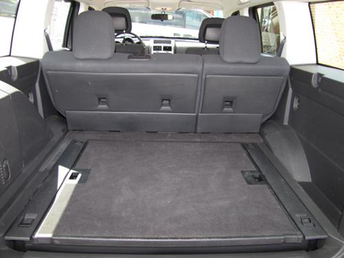 Dodge Nitro 2011 photo 3