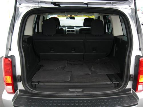 Dodge Nitro 2011 photo 4