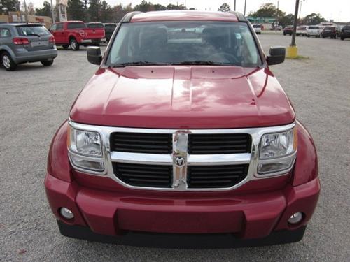 Dodge Nitro 2011 photo 2