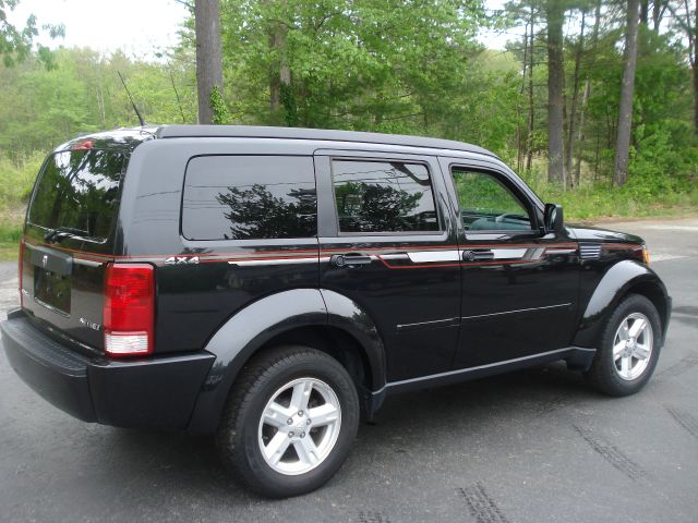 Dodge Nitro 2011 photo 14