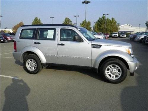 Dodge Nitro 2011 photo 2
