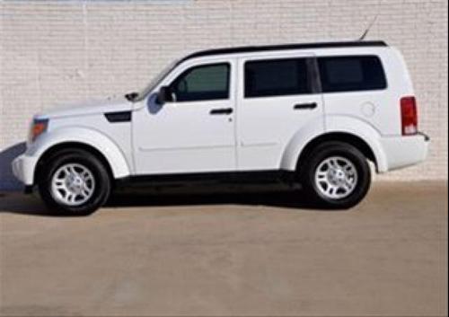 Dodge Nitro 2011 photo 1
