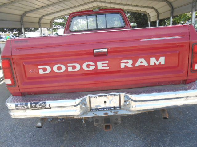 Dodge RAM 150 1989 photo 3