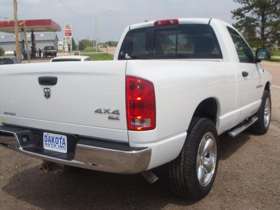 Dodge Ram 2005 photo 2