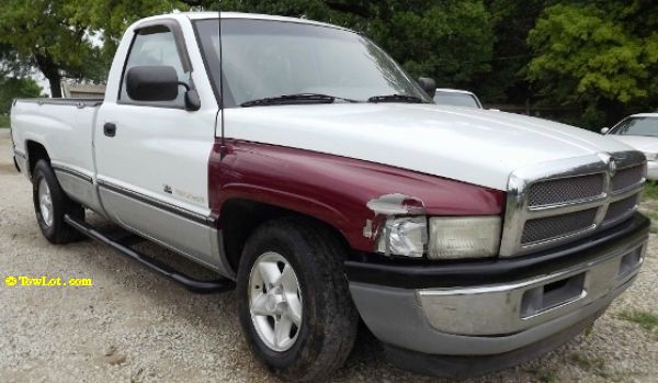 Dodge Ram 1500 1994 photo 2