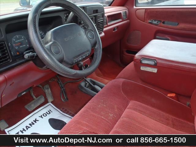 Dodge Ram 1500 1995 photo 3