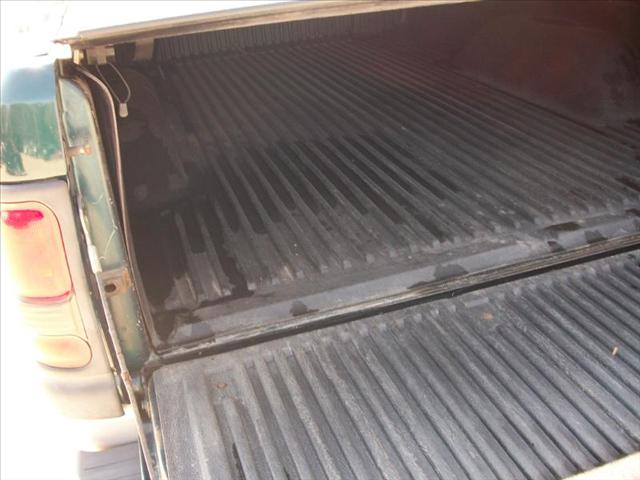 Dodge Ram 1500 1995 photo 4