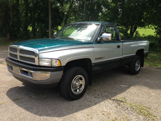 Dodge Ram 1500 1995 photo 1