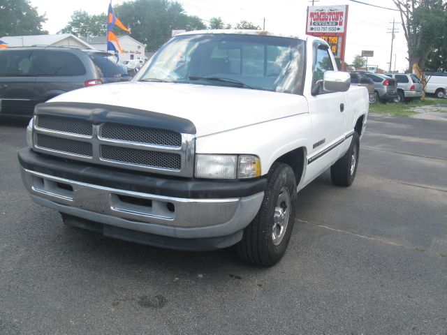 Dodge Ram 1500 1995 photo 1