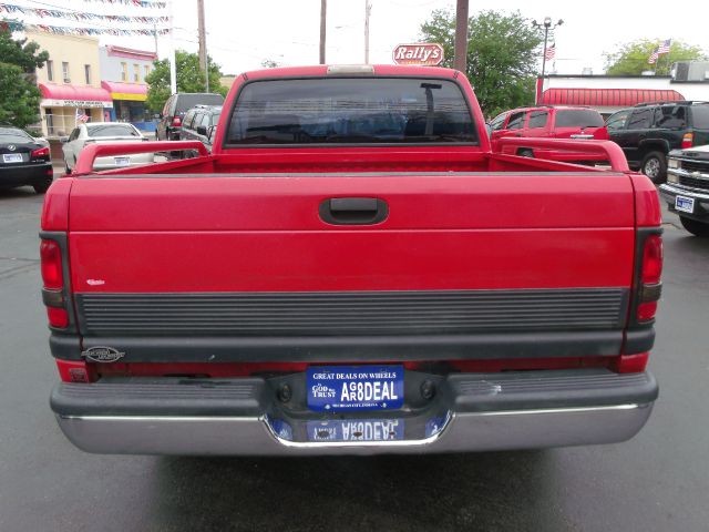 Dodge Ram 1500 1995 photo 3