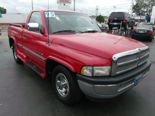 Dodge Ram 1500 1995 photo 6
