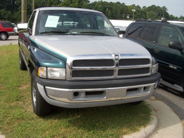 Dodge Ram 1500 1995 photo 1