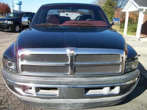 Dodge Ram 1500 1995 photo 1