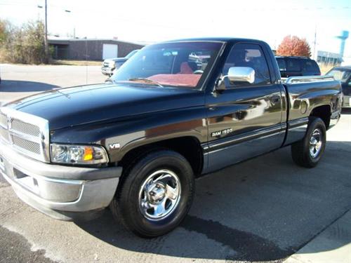 Dodge Ram 1500 1995 photo 2