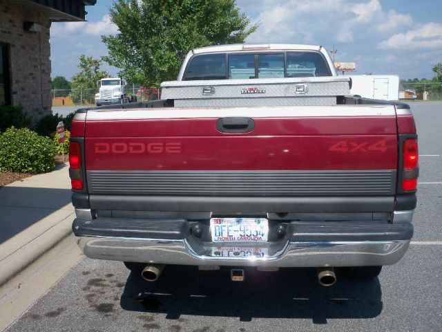 Dodge Ram 1500 1995 photo 3