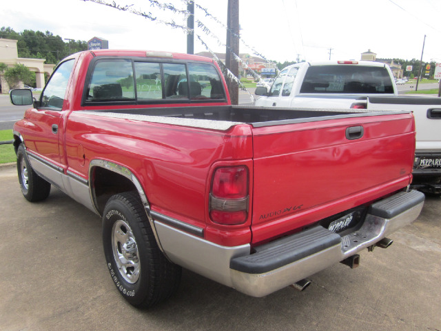 Dodge Ram 1500 1995 photo 4