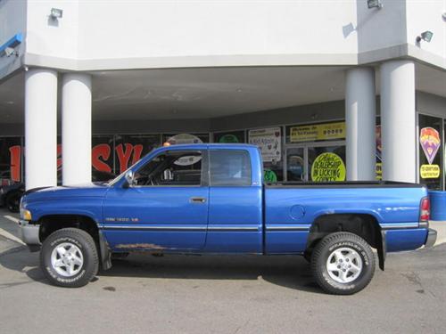 Dodge Ram 1500 1996 photo 2