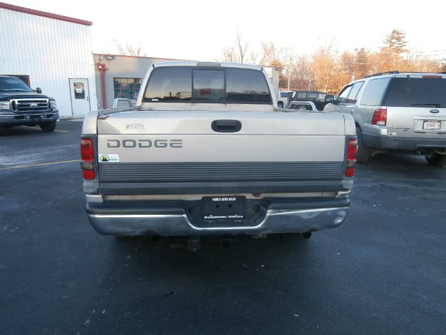 Dodge Ram 1500 1996 photo 2