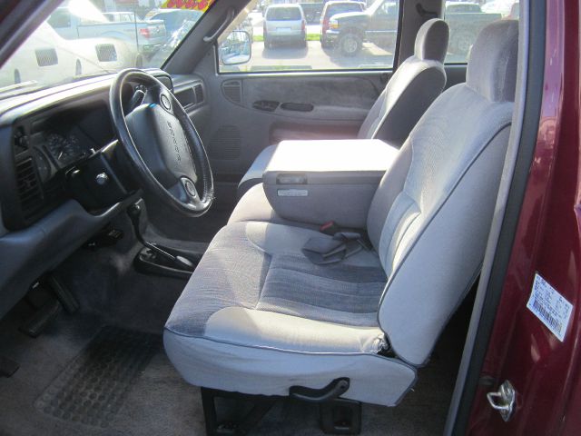 Dodge Ram 1500 CLK5 Pickup Truck