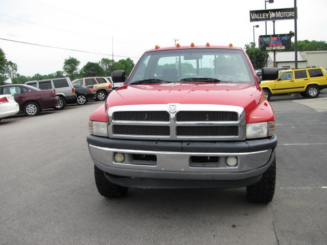 Dodge Ram 1500 1996 photo 11