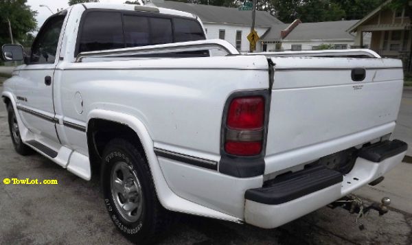 Dodge Ram 1500 1996 photo 4
