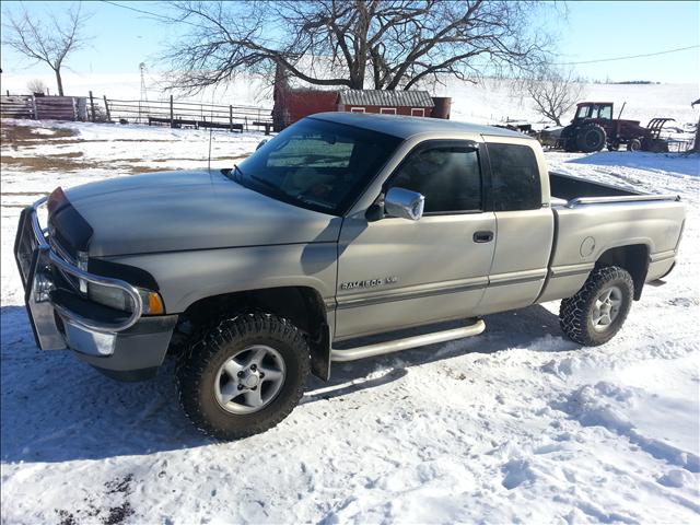 Dodge Ram 1500 1997 photo 3
