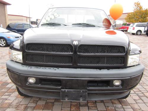 Dodge Ram 1500 1997 photo 2