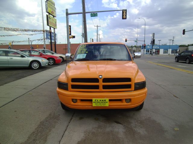 Dodge Ram 1500 1997 photo 4