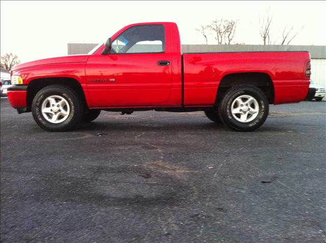 Dodge Ram 1500 1997 photo 1