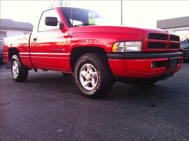 Dodge Ram 1500 1997 photo 3