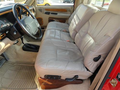 Dodge Ram 1500 1997 photo 4