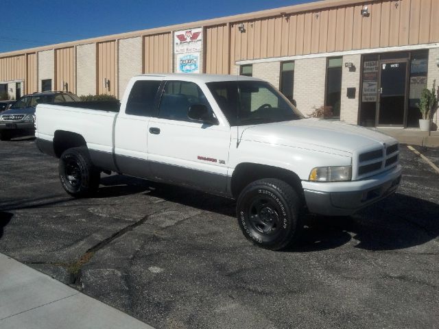 Dodge Ram 1500 1998 photo 4
