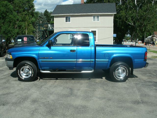 Dodge Ram 1500 Extended Cab 4-wheel Drive LTZ Pickup Truck