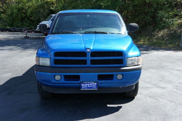 Dodge Ram 1500 4DR SDN XLE AT Pickup Truck