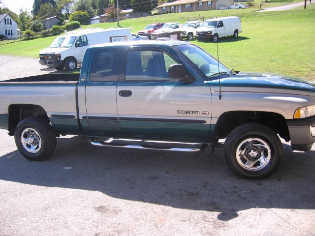 Dodge Ram 1500 1998 photo 4