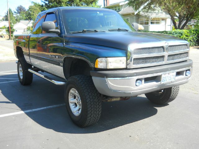 Dodge Ram 1500 1998 photo 2