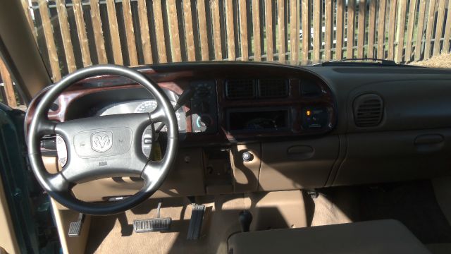 Dodge Ram 1500 Extended Cab 4-wheel Drive LTZ Pickup Truck