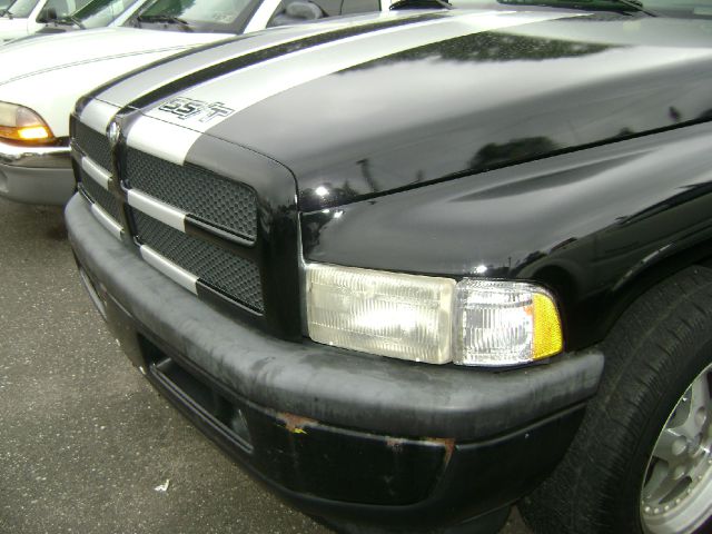 Dodge Ram 1500 1998 photo 2