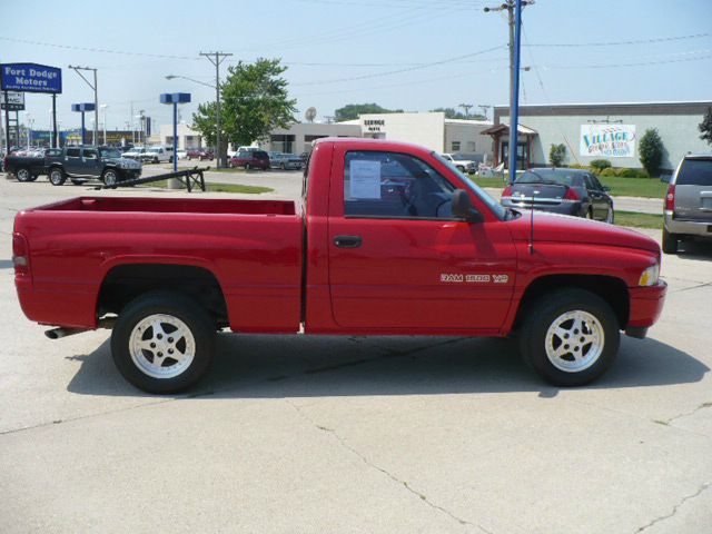 Dodge Ram 1500 1998 photo 4