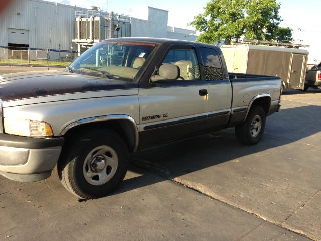 Dodge Ram 1500 1998 photo 3