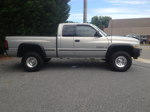 Dodge Ram 1500 1998 photo 1