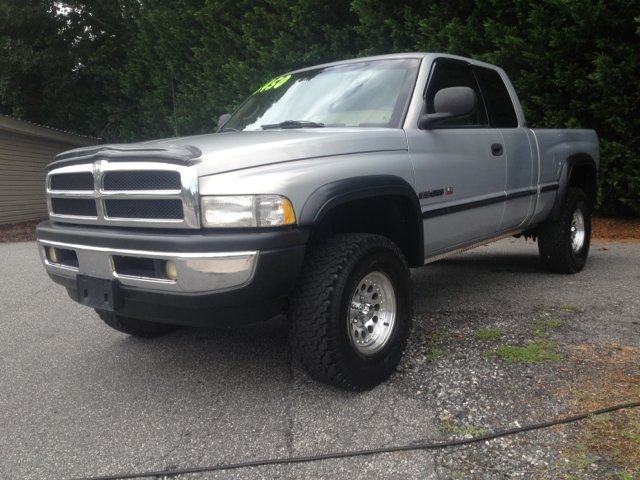 Dodge Ram 1500 1998 photo 3